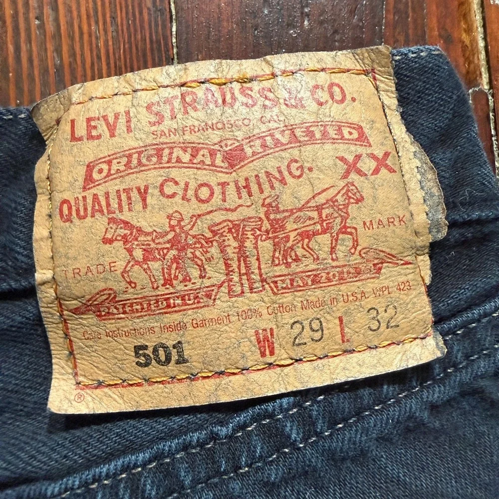 Vintage Levis 501 Jeans Mens 29x32 Black 90s Made in USA Faded Denim Y2K Grunge - Picture 3 of 10